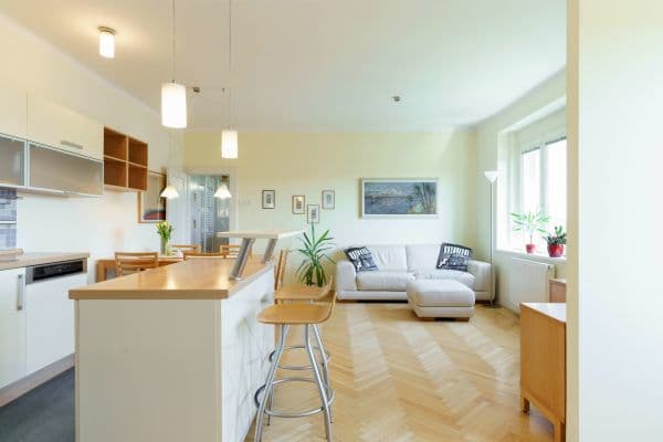 Prodej bytu 4+kk 108 m², Na Farkáně Ⅲ, Praha Prodej bytu 4+kk 108 m², Na Farkáně Ⅲ, Praha