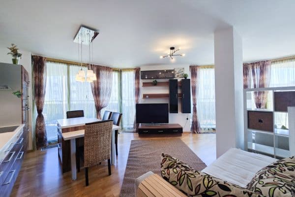 Pronájem bytu 2+kk 81 m², Ke Kapslovně, Hlavní město Praha Pronájem bytu 2+kk 81 m², Ke Kapslovně, Hlavní město Praha