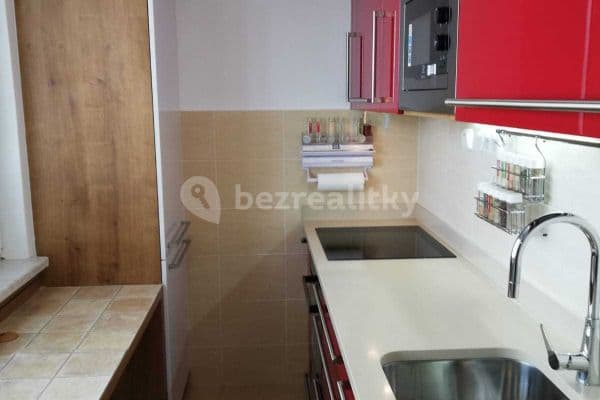 Pronájem bytu 2+1 52 m², Chelčického, Zlín Pronájem bytu 2+1 52 m², Chelčického, Zlín