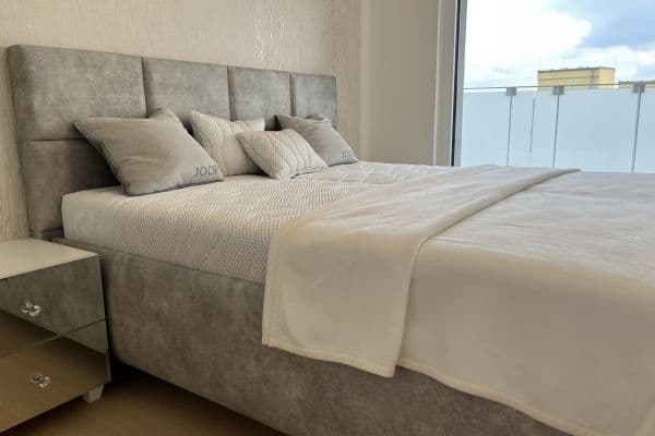 Pronájem bytu 2+kk 55 m², Hodonínská, Praha Pronájem bytu 2+kk 55 m², Hodonínská, Praha