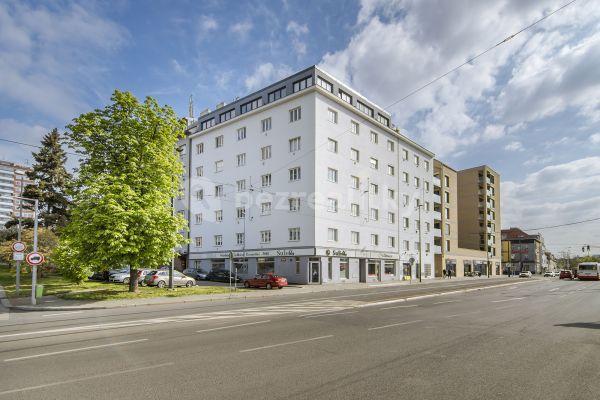 Prodej bytu 1+kk 38 m², U Plynárny, Hlavní město Praha