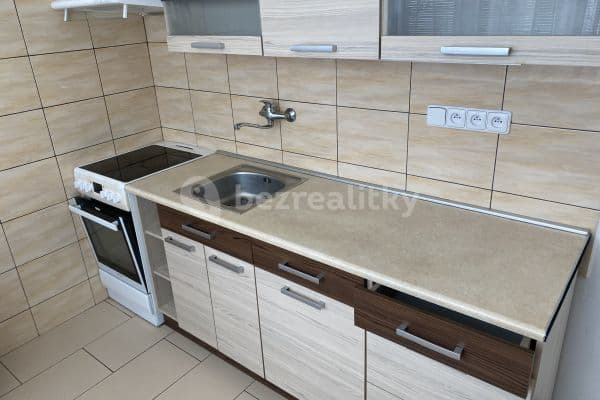 Pronájem bytu 2+kk 36 m², Husova, Brandýs nad Labem-Stará Boleslav Pronájem bytu 2+kk 36 m², Husova, Brandýs nad Labem-Stará Boleslav