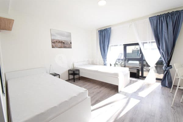 Pronájem bytu 1+kk 17 m², Hybešova, Brno Pronájem bytu 1+kk 17 m², Hybešova, Brno