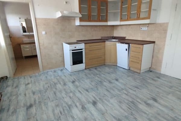 Pronájem bytu 2+1 70 m², Ústecká, Povrly Pronájem bytu 2+1 70 m², Ústecká, Povrly