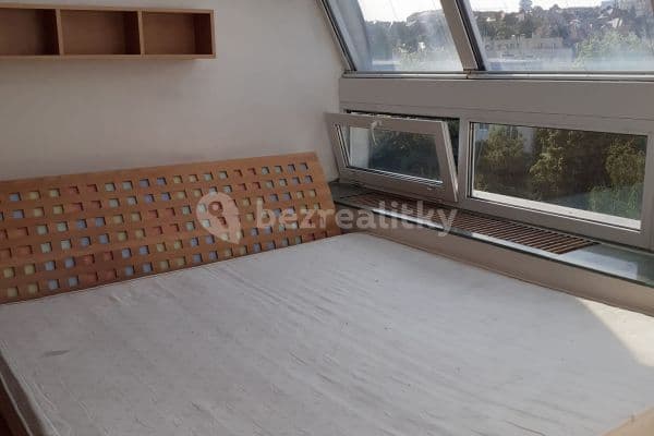 Pronájem bytu 5+1 160 m², 28. pluku, Praha Pronájem bytu 5+1 160 m², 28. pluku, Praha