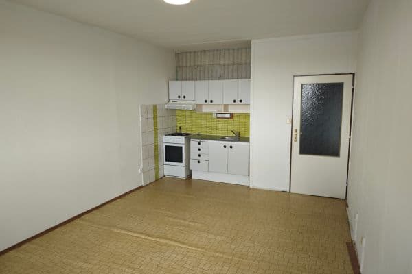 Pronájem bytu 2+kk 45 m², třída Edvarda Beneše, Hradec Králové Pronájem bytu 2+kk 45 m², třída Edvarda Beneše, Hradec Králové