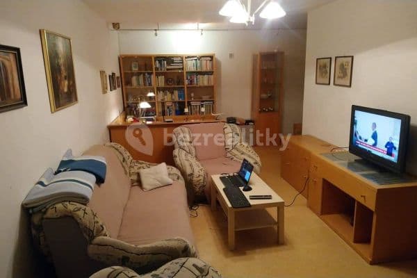 Pronájem bytu 3+1 88 m², Tlustého, Praha Pronájem bytu 3+1 88 m², Tlustého, Praha