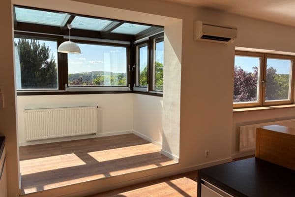 Pronájem bytu 3+kk 85 m², Červená Skála, Husinec Pronájem bytu 3+kk 85 m², Červená Skála, Husinec