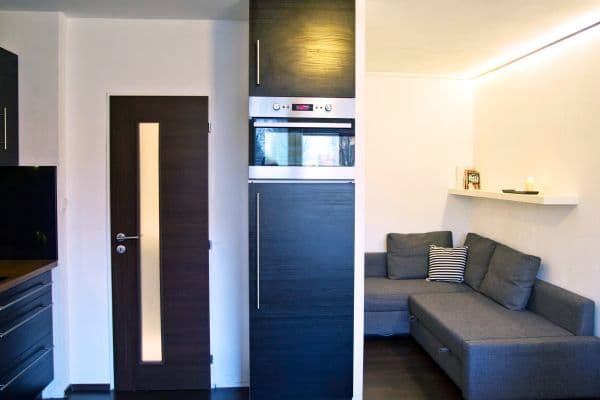 Pronájem bytu Garsoniéra 27 m², V Hůrkách, Praha Pronájem bytu Garsoniéra 27 m², V Hůrkách, Praha
