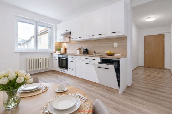 Pronájem bytu 3+1 69 m², Na Nábřeží, Havířov-Město Pronájem bytu 3+1 69 m², Na Nábřeží, Havířov-Město