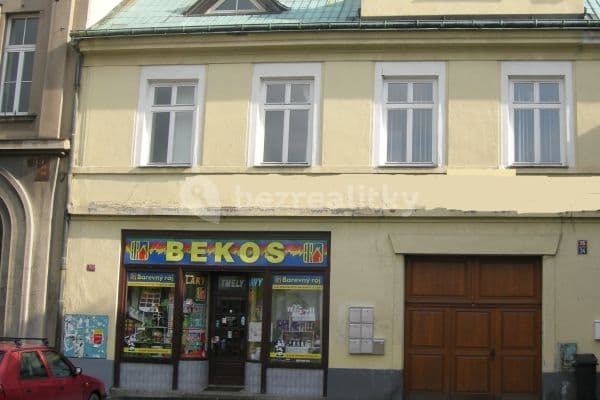 Pronájem bytu 3+kk 110 m², náměstí Smiřických, Kostelec nad Černými lesy Pronájem bytu 3+kk 110 m², náměstí Smiřických, Kostelec nad Černými lesy