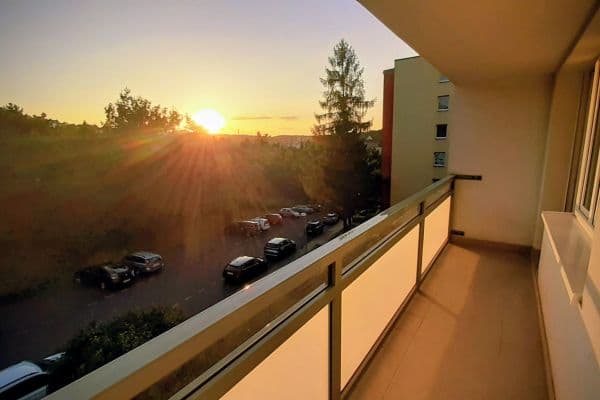 Pronájem bytu 2+1 46 m², V Křovinách, Praha Pronájem bytu 2+1 46 m², V Křovinách, Praha