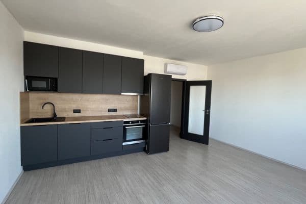 Pronájem bytu 1+kk 34 m², Sedlářova, Praha Pronájem bytu 1+kk 34 m², Sedlářova, Praha