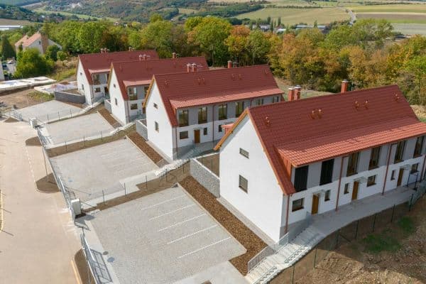 Prodej domu 106 m², pozemek 147 m², Mořina Prodej domu 106 m², pozemek 147 m², Mořina