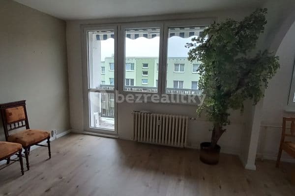 Pronájem bytu 4+1 86 m², Sídliště Ⅱ, Struhařov Pronájem bytu 4+1 86 m², Sídliště Ⅱ, Struhařov