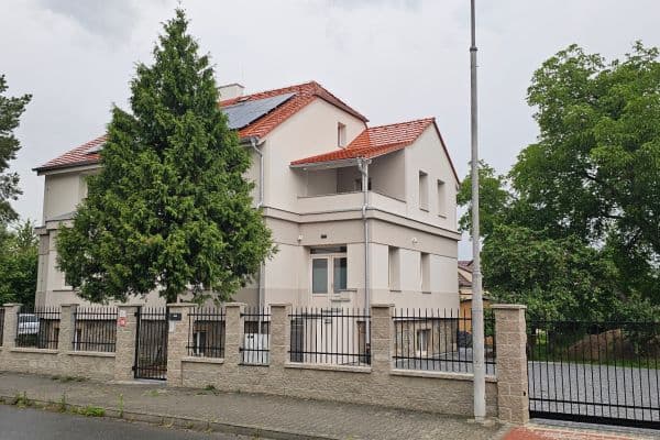 Pronájem bytu 4+kk 160 m², Vochovská, Plzeň Pronájem bytu 4+kk 160 m², Vochovská, Plzeň