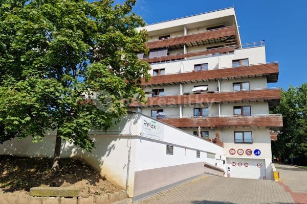 Pronájem garáže 15 m², Švehlova, Praha Pronájem garáže 15 m², Švehlova, Praha