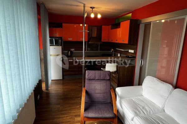 Pronájem bytu 1+1 38 m², Lužná, Petržalka Pronájem bytu 1+1 38 m², Lužná, Petržalka