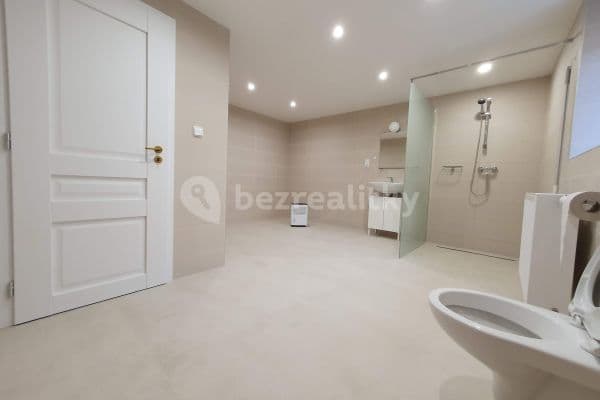 Pronájem bytu 2+kk 76 m², Vochovská, Plzeň Pronájem bytu 2+kk 76 m², Vochovská, Plzeň