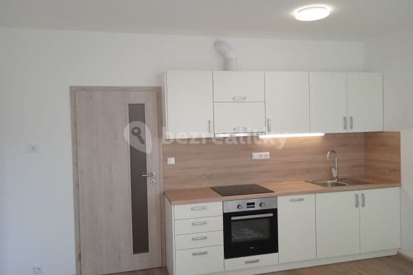 Pronájem bytu 1+kk 32 m², Nerudova, Poděbrady, Středočeský kraj Pronájem bytu 1+kk 32 m², Nerudova, Poděbrady, Středočeský kraj