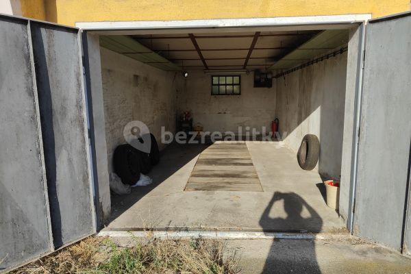 Prodej garáže 20 m², Průmyslová, Uherské Hradiště