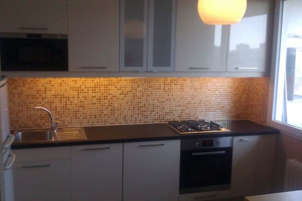 Pronájem bytu 3+1 77 m², Jílovská, Praha Pronájem bytu 3+1 77 m², Jílovská, Praha