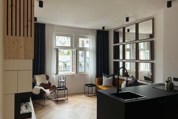 Pronájem bytu 2+kk 50 m², Sadová, Karlovy Vary, Karlovarský kraj Pronájem bytu 2+kk 50 m², Sadová, Karlovy Vary, Karlovarský kraj