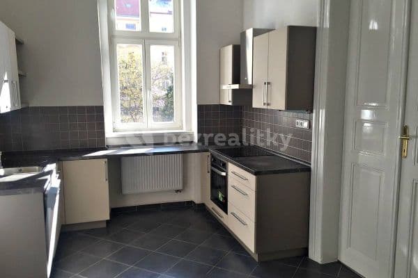 Pronájem bytu 2+1 72 m², Rumunská, Praha Pronájem bytu 2+1 72 m², Rumunská, Praha