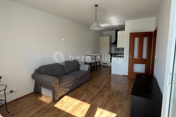 Pronájem bytu 2+kk 42 m², Na Vyhaslém, Kladno Pronájem bytu 2+kk 42 m², Na Vyhaslém, Kladno