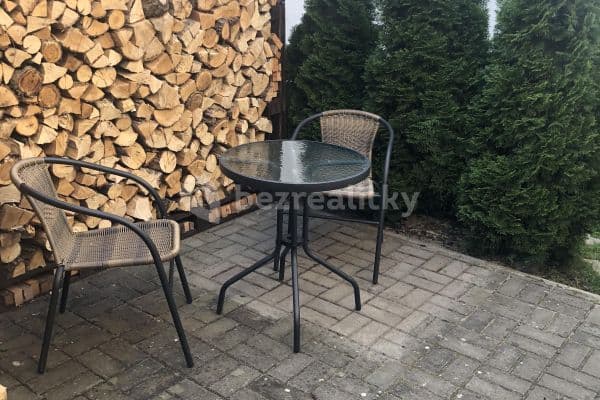 Pronájem bytu 2+kk 36 m², Barákova, Škvorec Pronájem bytu 2+kk 36 m², Barákova, Škvorec