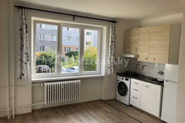 Pronájem bytu 1+kk 23 m², Dukelských hrdinů, Ústí nad Labem Pronájem bytu 1+kk 23 m², Dukelských hrdinů, Ústí nad Labem
