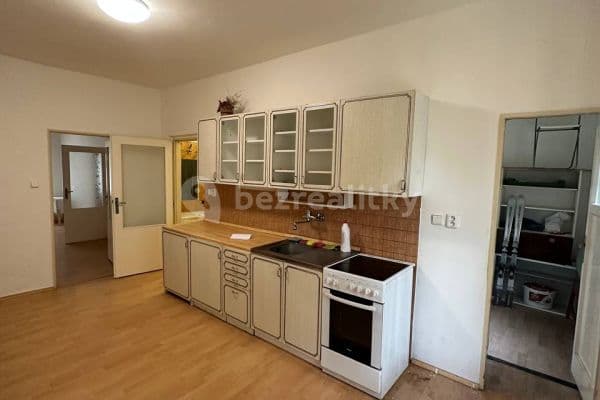 Pronájem bytu 3+kk 65 m², Mattoniho nábřeží, Karlovy Vary Pronájem bytu 3+kk 65 m², Mattoniho nábřeží, Karlovy Vary
