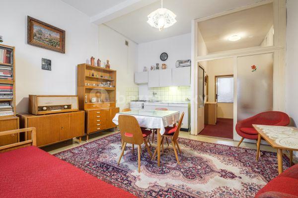 Prodej bytu 2+1 69 m², nábřeží Jana Palacha, Karlovy Vary, Karlovarský kraj
