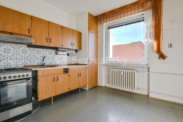 Prodej bytu 3+1 75 m², Masarykova třída, 