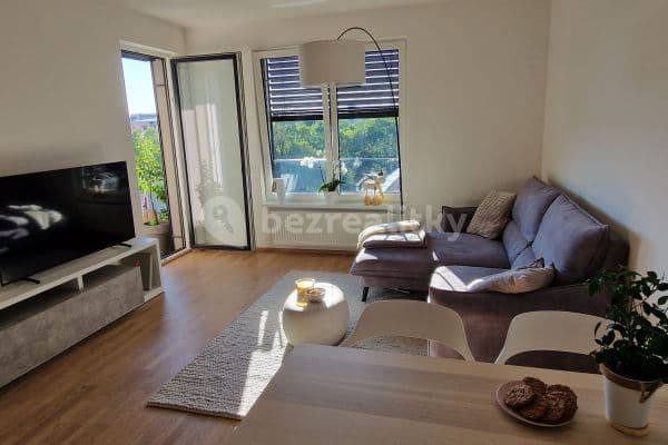 Pronájem bytu 2+kk 56 m², Waltariho, Praha Pronájem bytu 2+kk 56 m², Waltariho, Praha