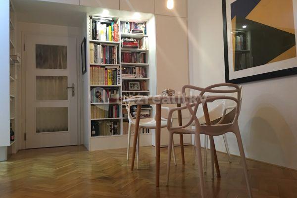 Pronájem bytu 2+kk 40 m², Jaromírova, Praha