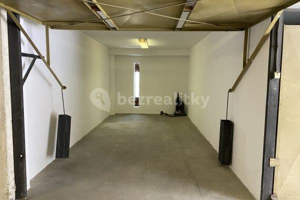 Prodej garáže 18 m², Na Okraji, Hlavní město Praha