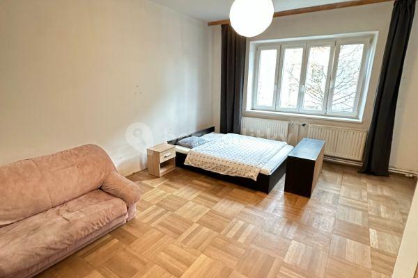 Pronájem bytu 3+1 100 m², Střední, Brno