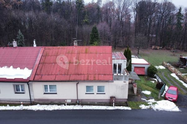 Prodej domu 180 m², pozemek 2.175 m², 