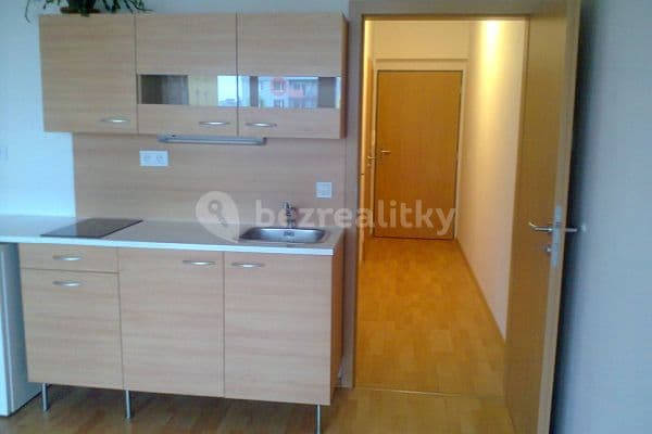 Pronájem bytu 1+kk 30 m², Janského, Olomouc Pronájem bytu 1+kk 30 m², Janského, Olomouc