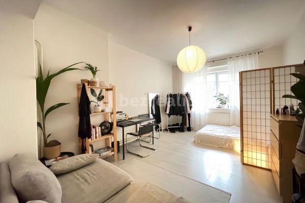 Pronájem bytu 2+1 49 m², Krátká, Praha, Praha
