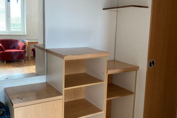 Pronájem bytu 2+1 40 m², Píniová, Bratislava Pronájem bytu 2+1 40 m², Píniová, Bratislava