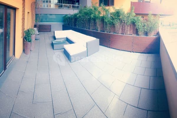 Pronájem bytu 2+kk 60 m², Na Slatince, Praha Pronájem bytu 2+kk 60 m², Na Slatince, Praha