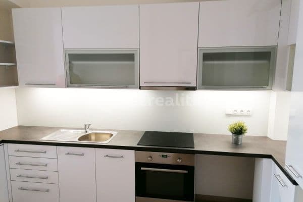 Pronájem bytu 1+1 37 m², Novobranská, Brno Pronájem bytu 1+1 37 m², Novobranská, Brno