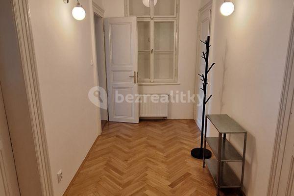 Pronájem bytu 3+1 88 m², Rašínovo nábřeží, Hlavní město Praha