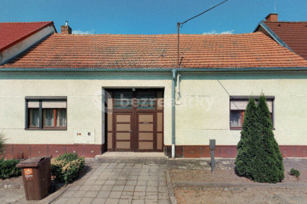 Prodej domu 100 m², pozemek 329 m², Masarykova, Nosislav