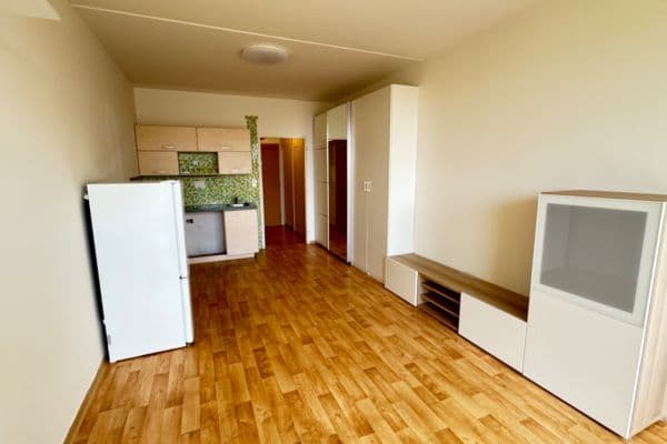 Pronájem bytu 1+kk 32 m², Kavaleristů, Olomouc Pronájem bytu 1+kk 32 m², Kavaleristů, Olomouc