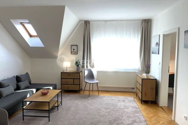 Pronájem bytu 3+1 57 m², Havlovská, Praha Pronájem bytu 3+1 57 m², Havlovská, Praha