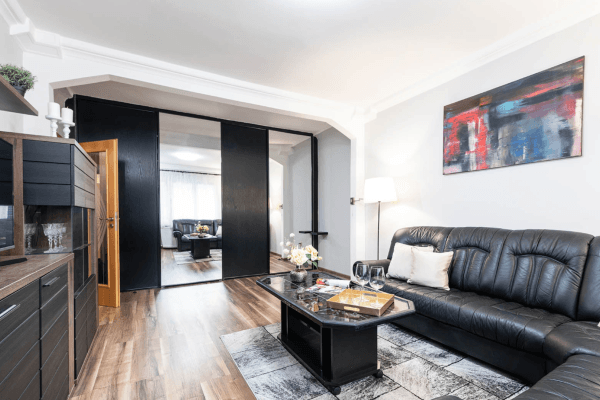 Pronájem bytu 2+1 45 m², Československých parašutistov, Nové Mesto Pronájem bytu 2+1 45 m², Československých parašutistov, Nové Mesto