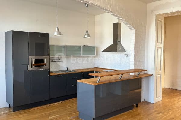 Pronájem bytu 3+kk 84 m², Revoluční, Krnov, Moravskoslezský kraj Pronájem bytu 3+kk 84 m², Revoluční, Krnov, Moravskoslezský kraj